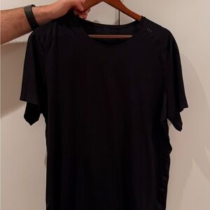 Lululemon Activewear Men's T-Shirt